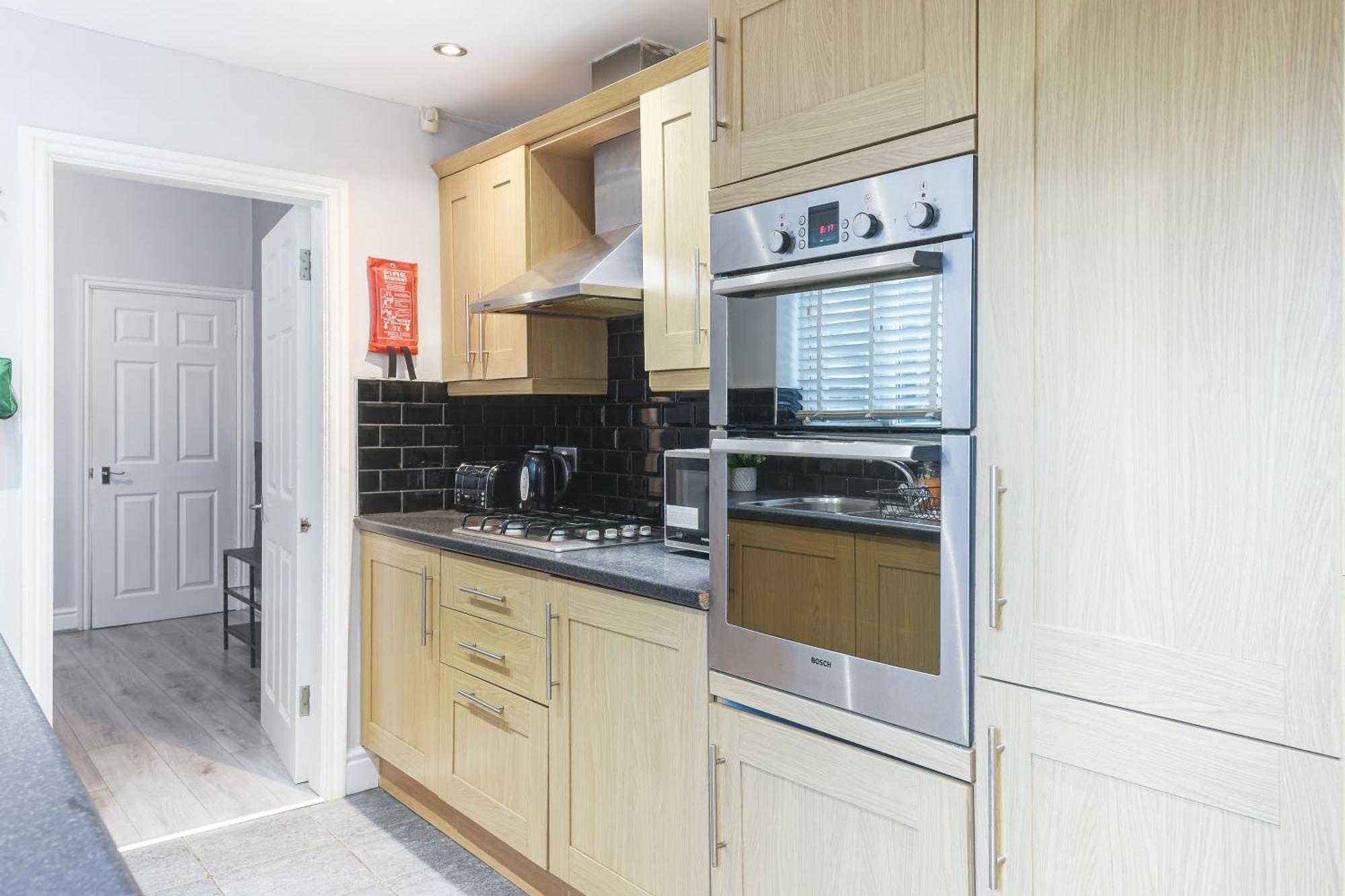 Poppy'S Project - July Road Villa Liverpool Luaran gambar